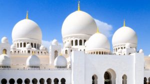 Read more about the article Regular – Abu Dhabi – Visit the Sheikh Zayed Grand Mosque