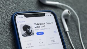 Read more about the article Business 97.2 – Latest Silicon Valley Unicorn, Clubhouse, Raises $100 Million; Accelerates Rise Of Audio-Based Social Networking