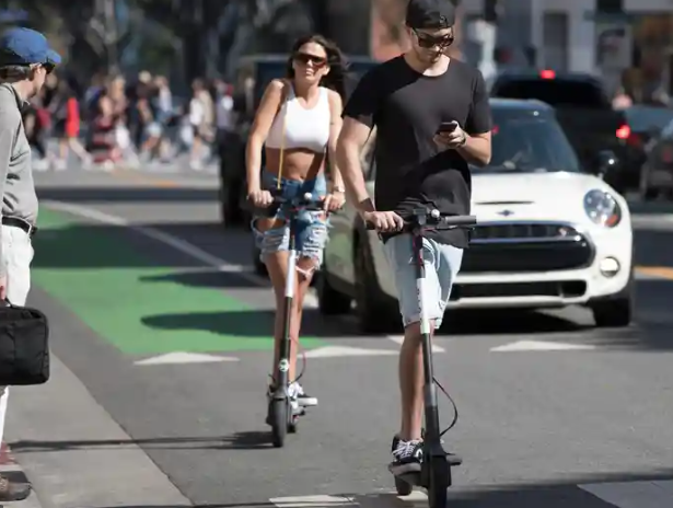 Read more about the article Business 171(Sat-Thur) – Electric scooters’ sudden invasion of American cities, explained