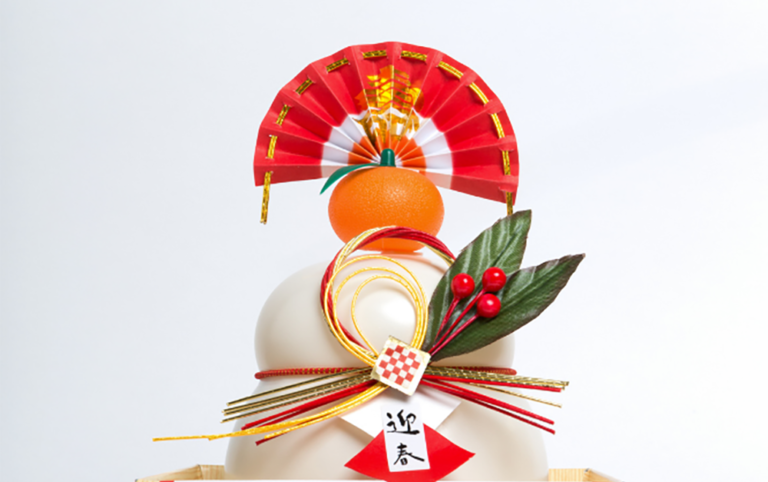 Read more about the article Regular – The Meaning of Kagami-Mochi New Year Decorations