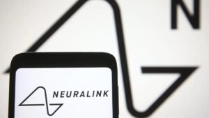 Read more about the article (2/3) Elon Musk says Neuralink implanted wireless brain chip