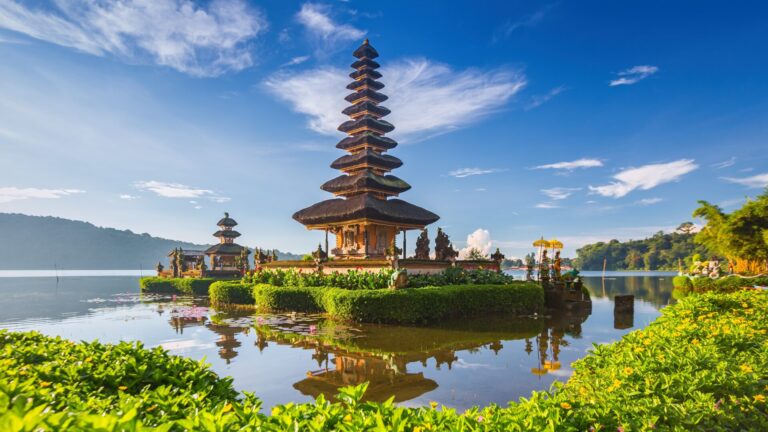 Read more about the article (2/17-19) – Bali: Foreign tourists to pay $10 entry tax from Valentine’s Day