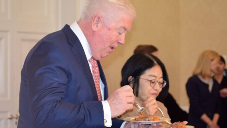 投稿についてもっと詳しく (5/17-19) Japanese retailers turn to California rice for cheaper alternative